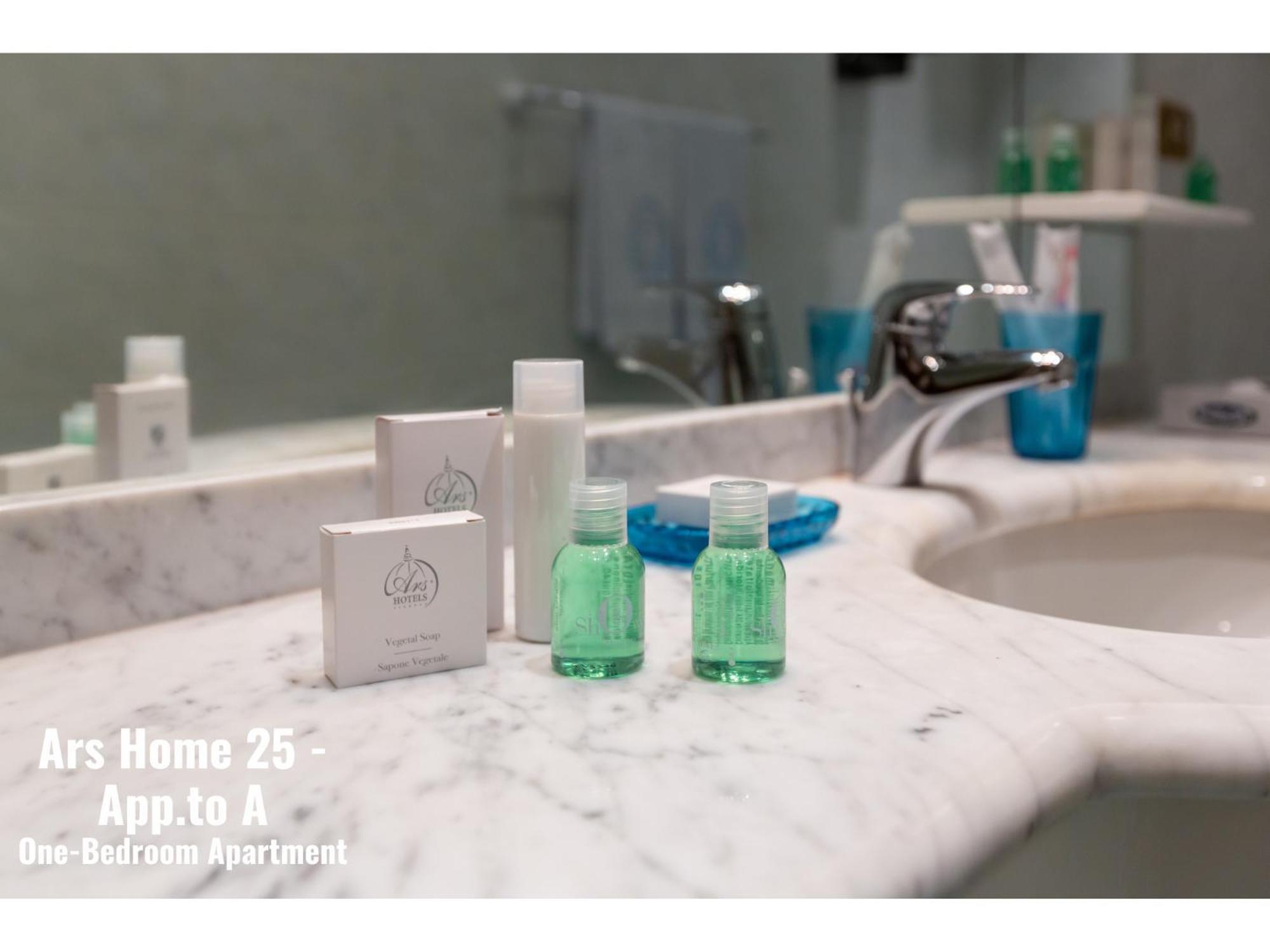 Ars Home - Santa Maria Novella - Ezia Home & Ars Home 25 Florence Luaran gambar